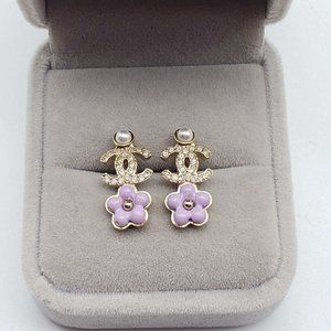 100% Authentic CHANEL CC Earrings